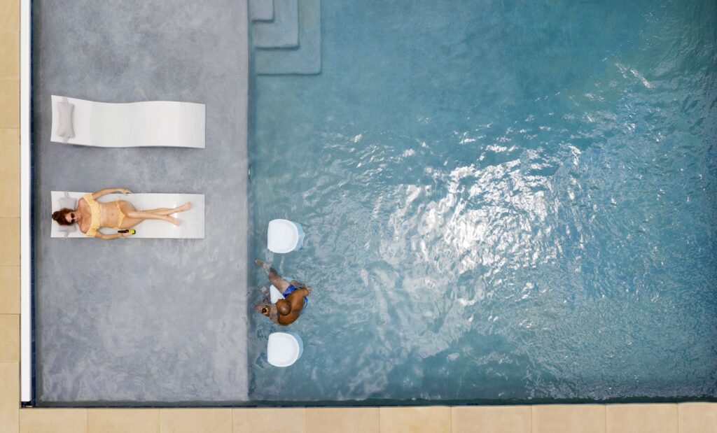 sezlong-piscina-ledge-lounger-chaise-2