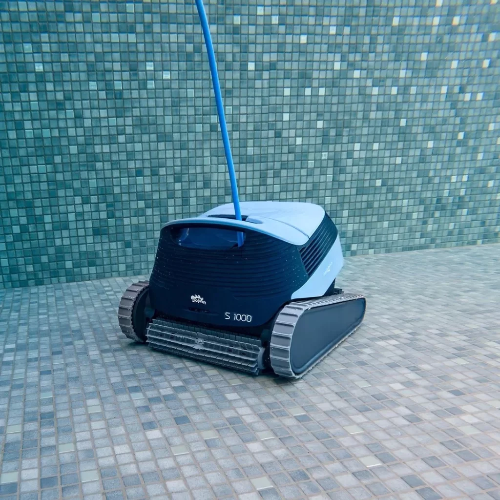 dolphin-s1000-6