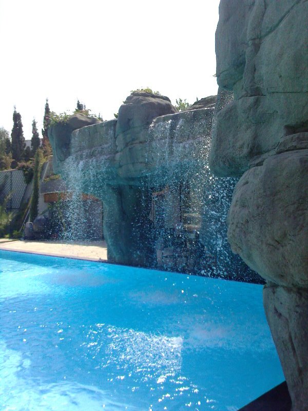 POOL1